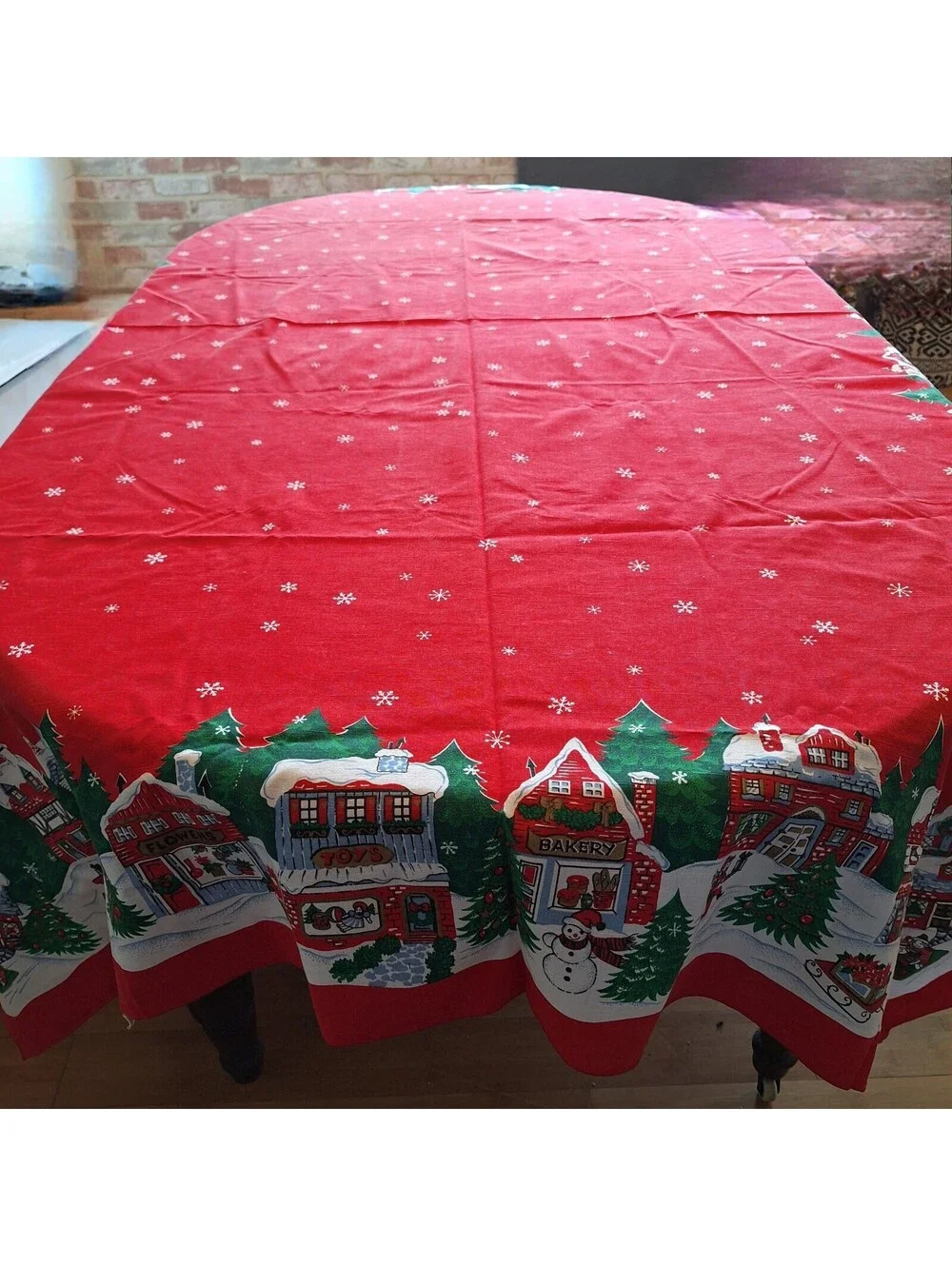 VTG Christmas Hometown Tablecloth Sunweave Linen 62